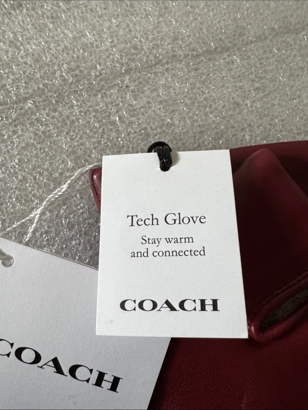 NWT Cherry Tech Coach Leather Touchscreen Gloves with Signature Charm